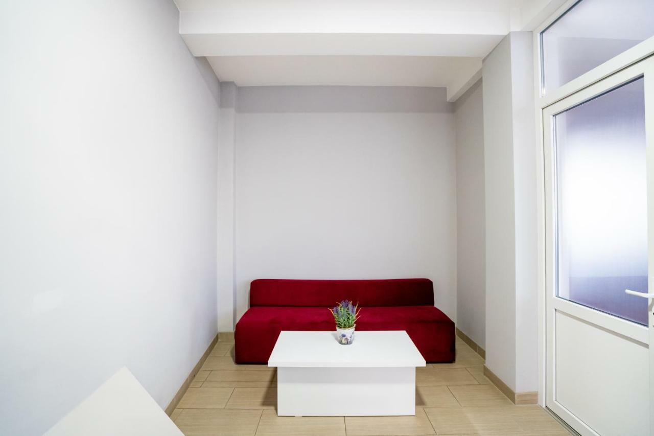 Casa Blum Hotel Lugoj Buitenkant foto