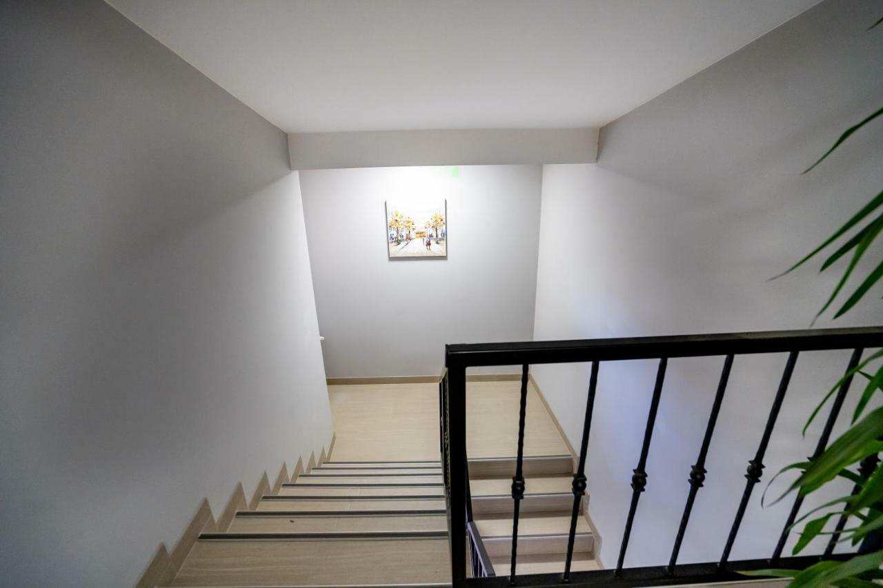 Casa Blum Hotel Lugoj Buitenkant foto